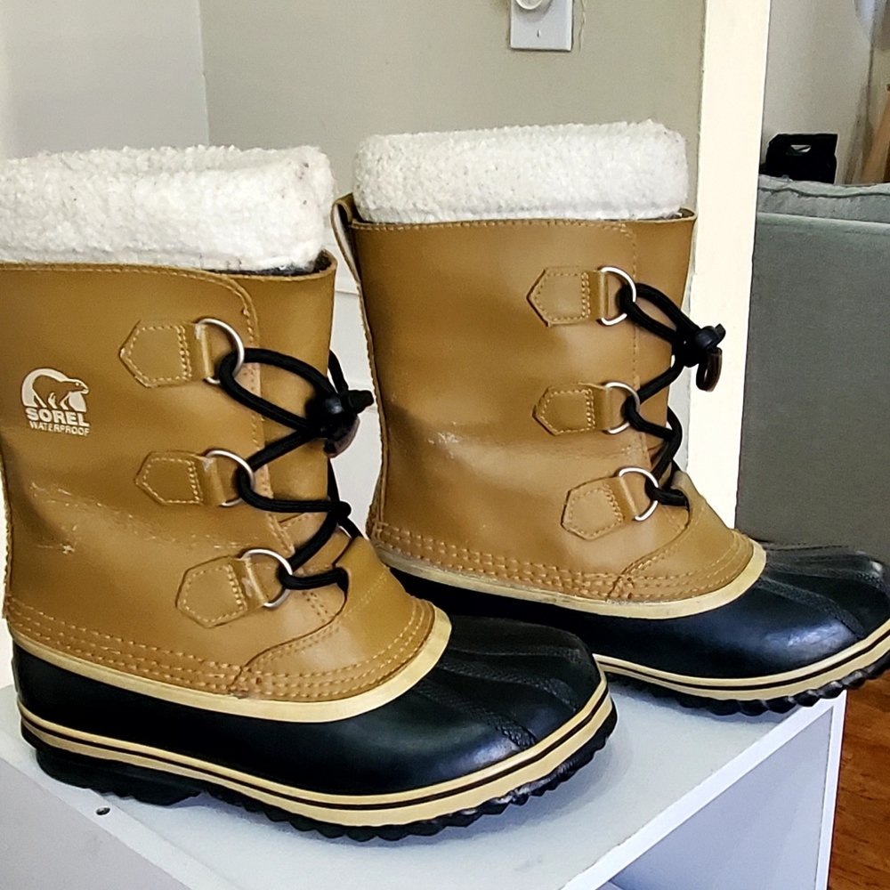 Youth Sorel Winter Boots